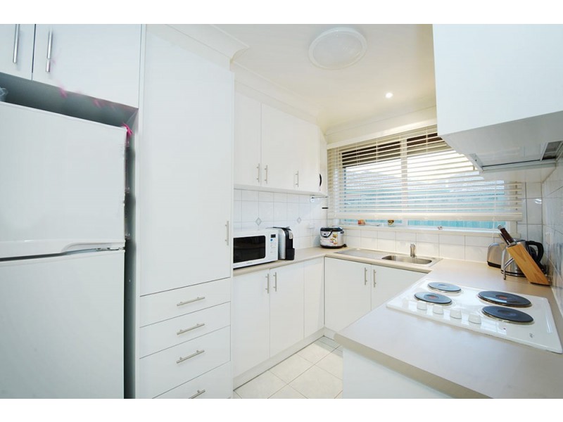 3/4 Hatfield Court, West Footscray VIC 3012