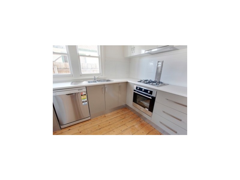 2 Adeney Street, Yarraville VIC 3013