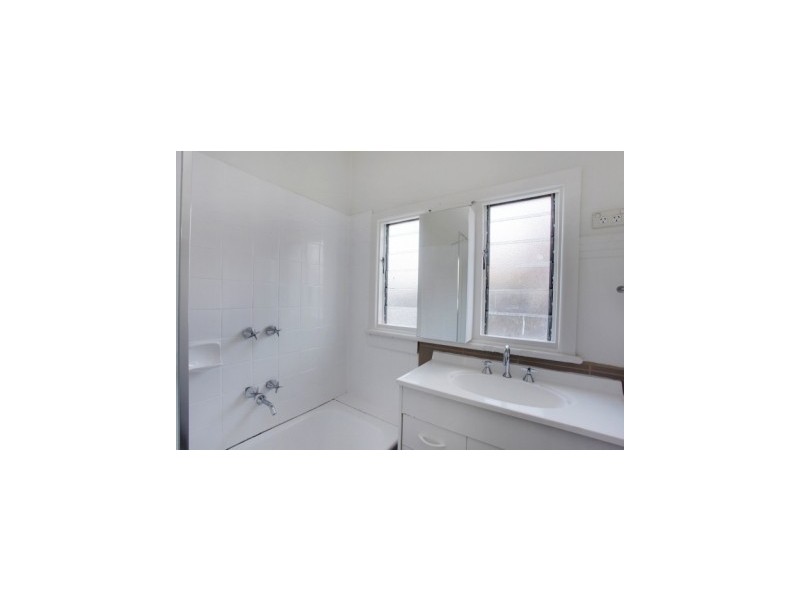 2 Adeney Street, Yarraville VIC 3013