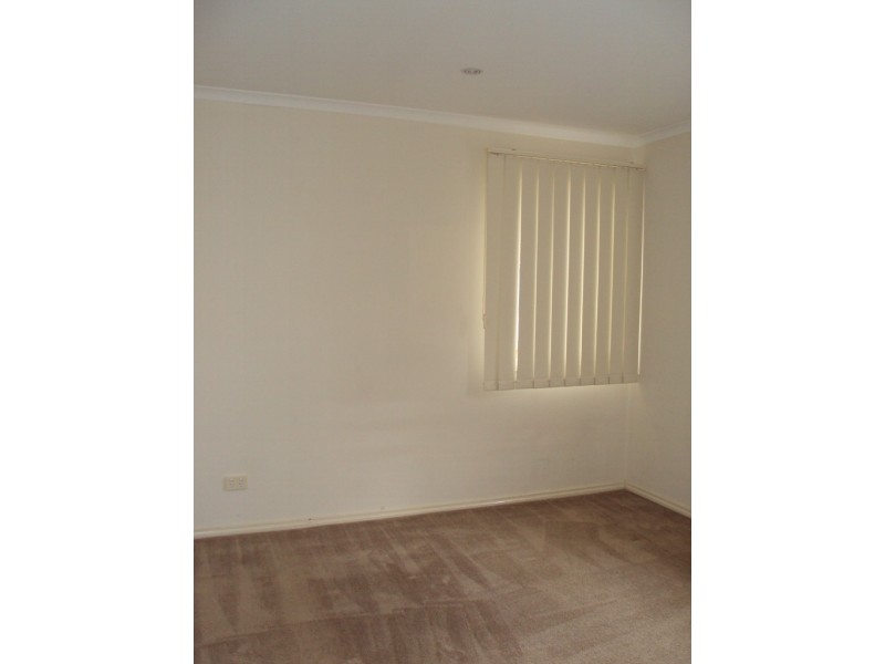 1/107 Ballarat Road, Maidstone VIC 3012