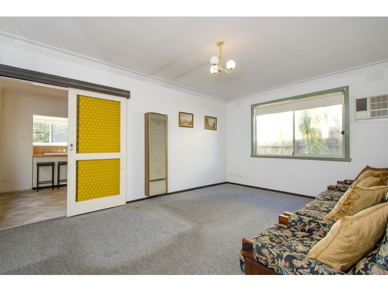 82 Elphin Street, Newport VIC 3015