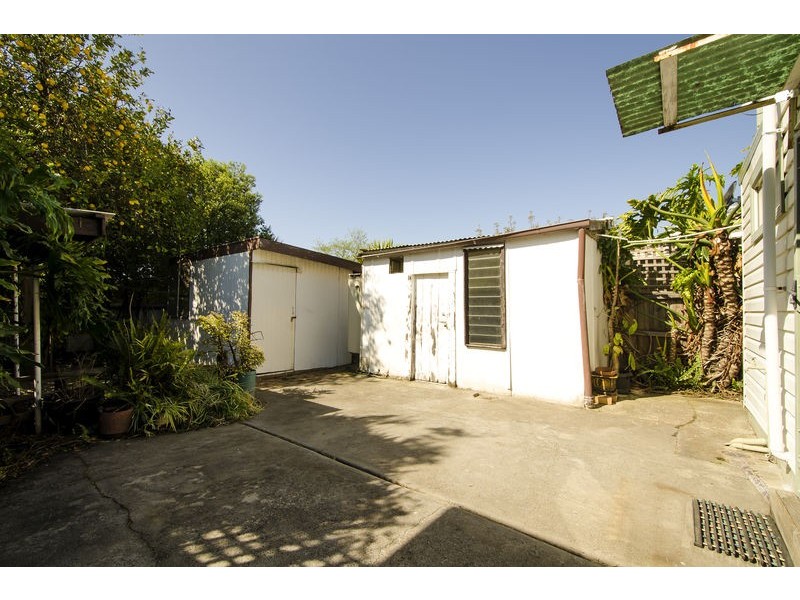 82 Elphin Street, Newport VIC 3015