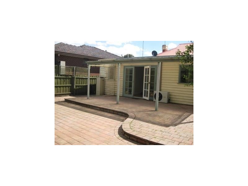 29 Seddon Street, Seddon VIC 3011