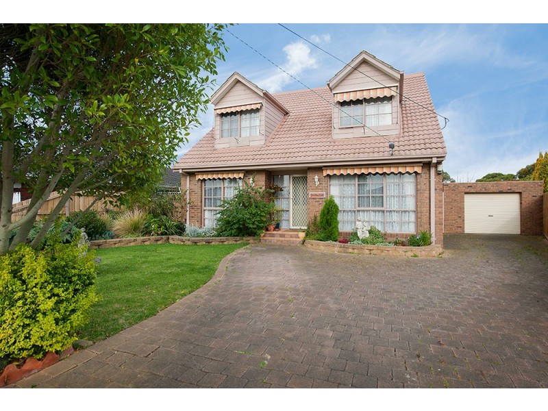 12 Edina Grove, Altona Meadows VIC 3028