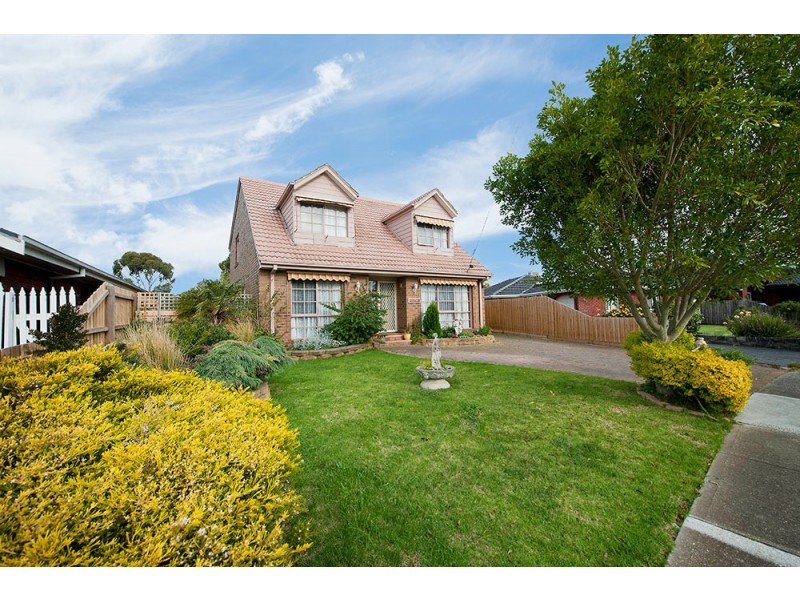 12 Edina Grove, Altona Meadows VIC 3028