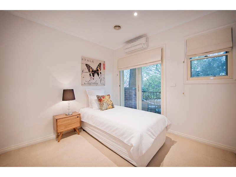 70 Station Road, Seddon VIC 3011