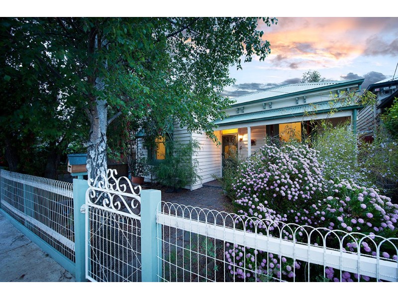 10 Margaret Street, Seddon VIC 3011