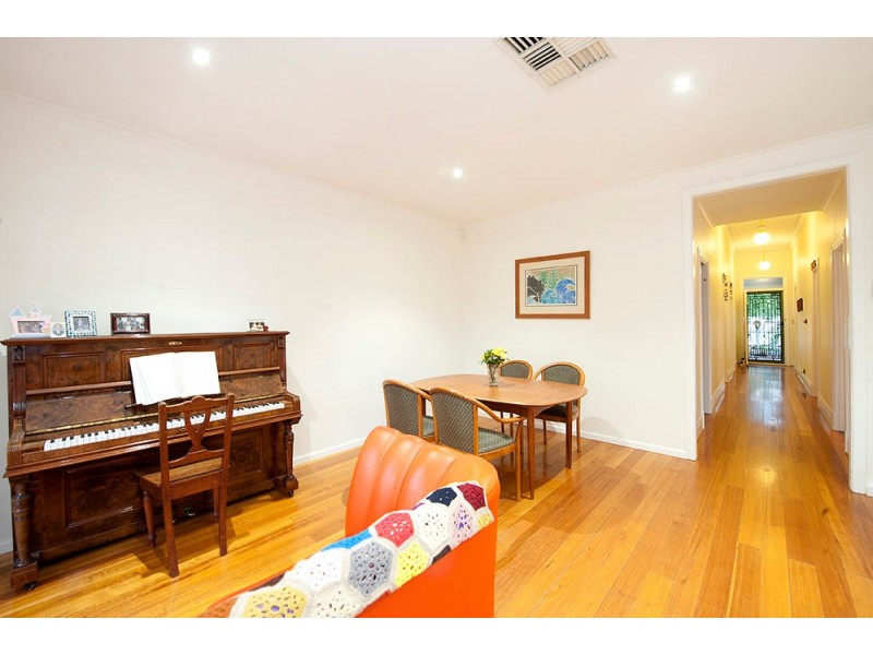 10 Margaret Street, Seddon VIC 3011