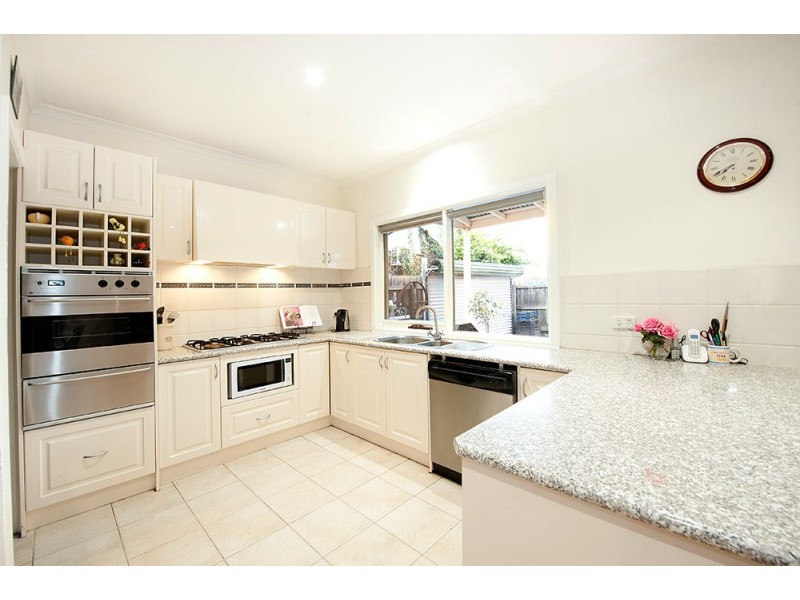 10 Margaret Street, Seddon VIC 3011