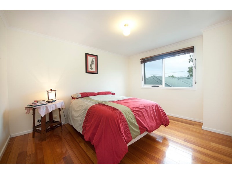 10 Margaret Street, Seddon VIC 3011