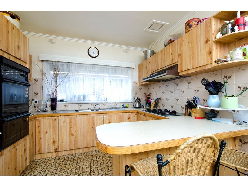 16 The Broadway, Altona North VIC 3025