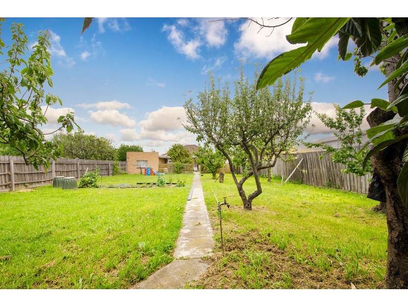 16 The Broadway, Altona North VIC 3025