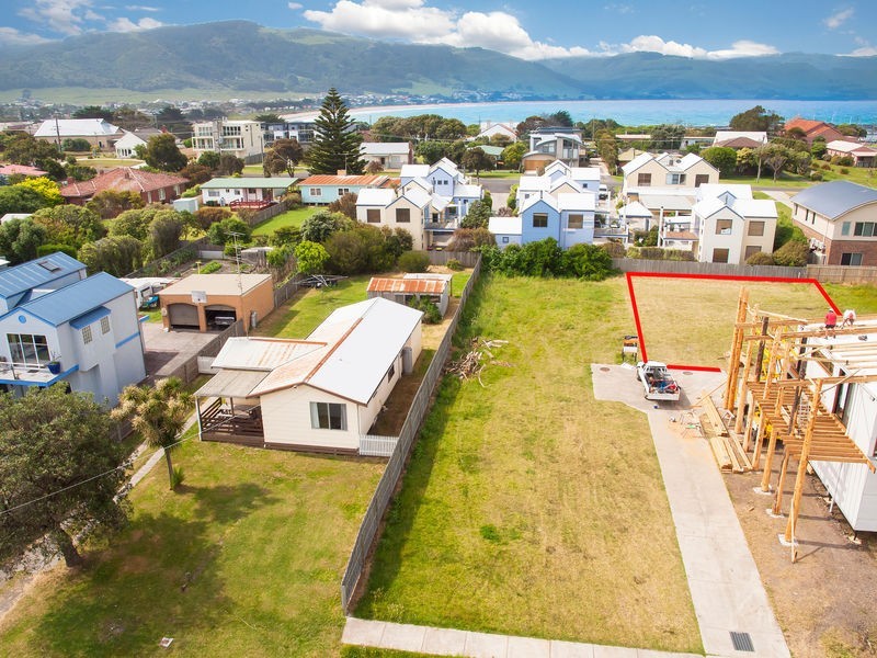 10b Gambier Street, Apollo Bay VIC 3233