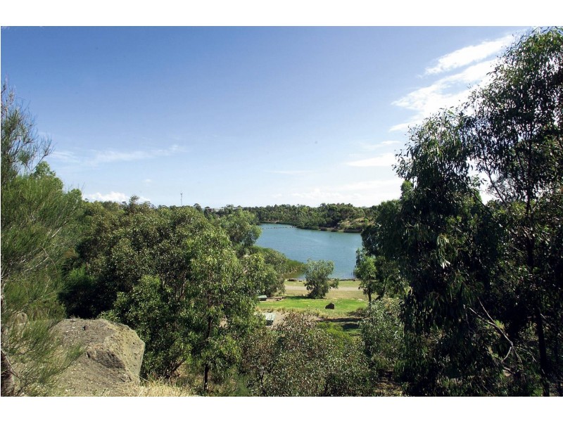 82 Gordon Street, Newport VIC 3015