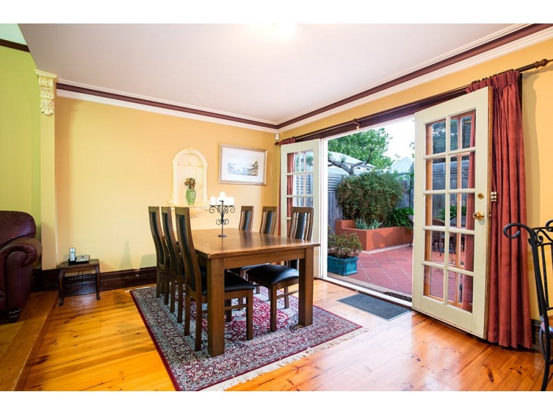 27 Pilgrim Street, Seddon VIC 3011