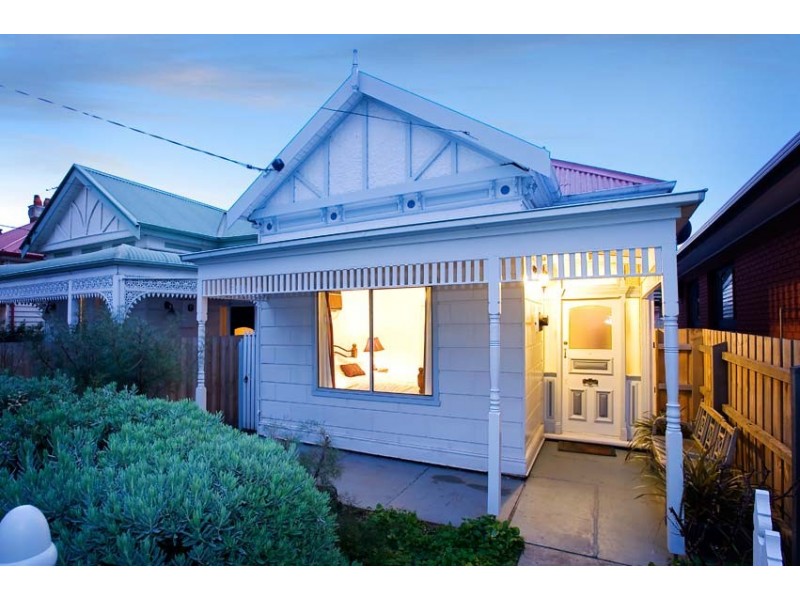 14 Tennyson Street, Seddon VIC 3011