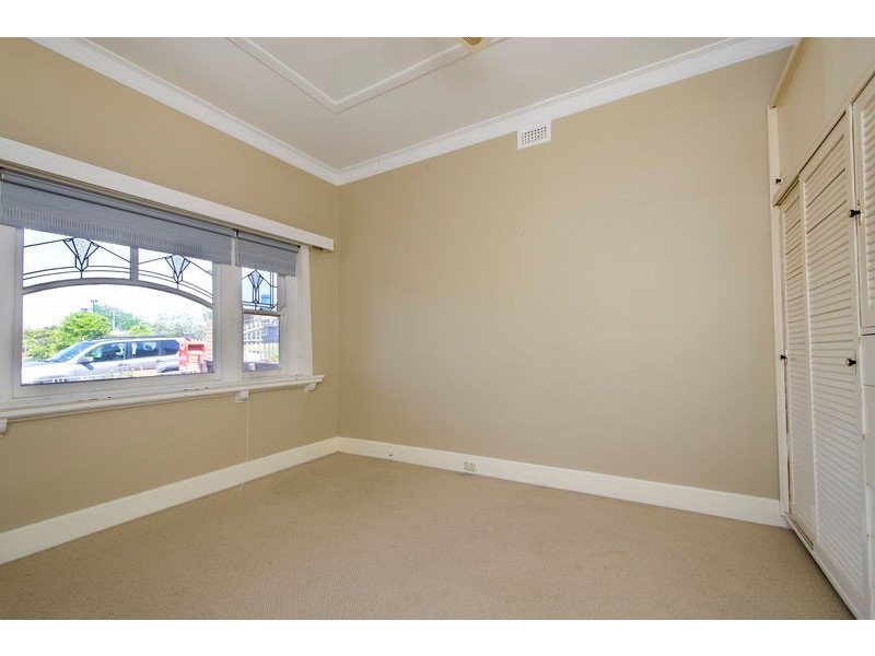 26 Pentland Parade, Seddon VIC 3011