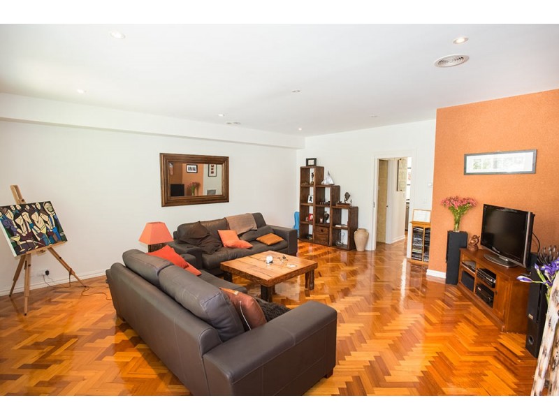 10 Heriot Place, Williamstown VIC 3016