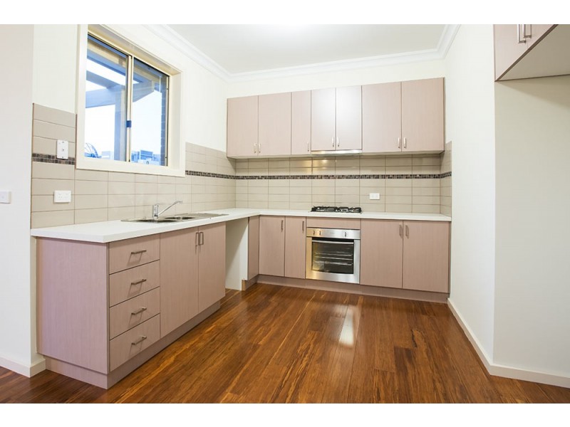 3/32 Castley Crescent, Braybrook VIC 3019
