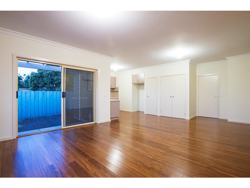 3/32 Castley Crescent, Braybrook VIC 3019