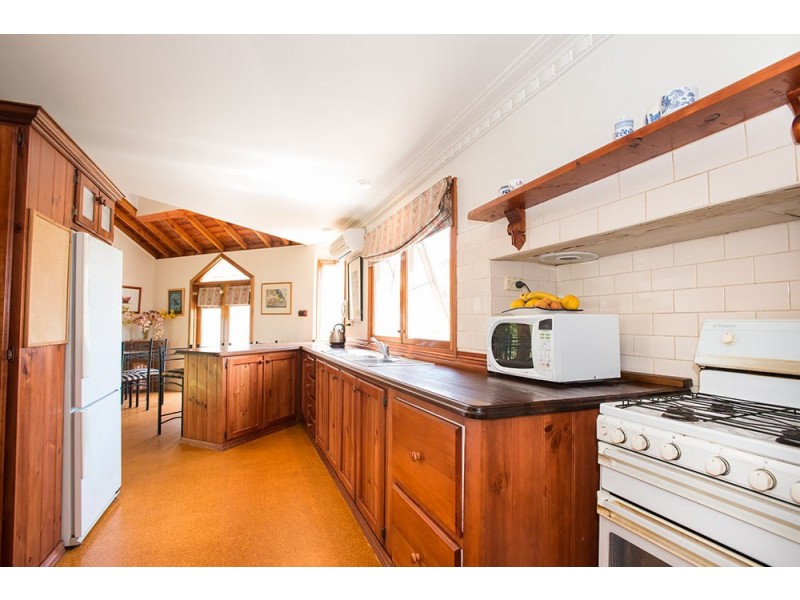 32 Bunbury Street, Newport VIC 3015