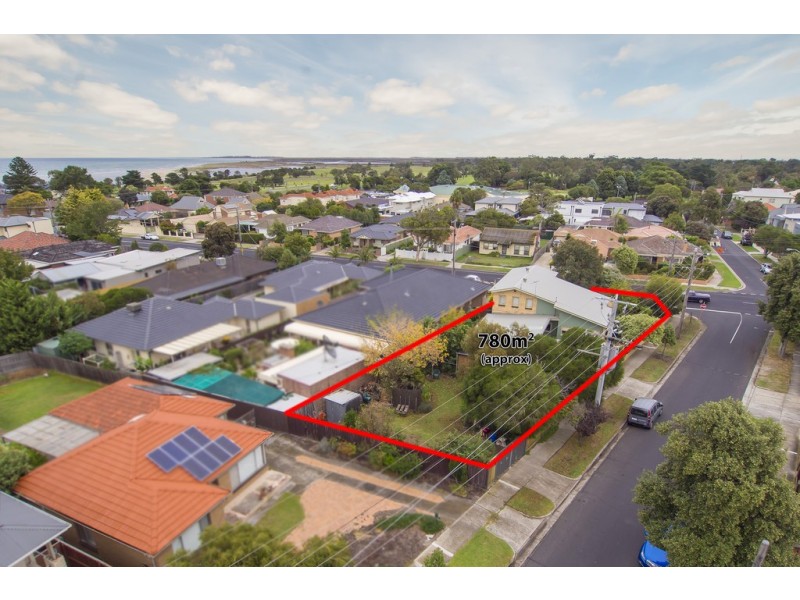 18 Maidstone Street, Altona VIC 3018