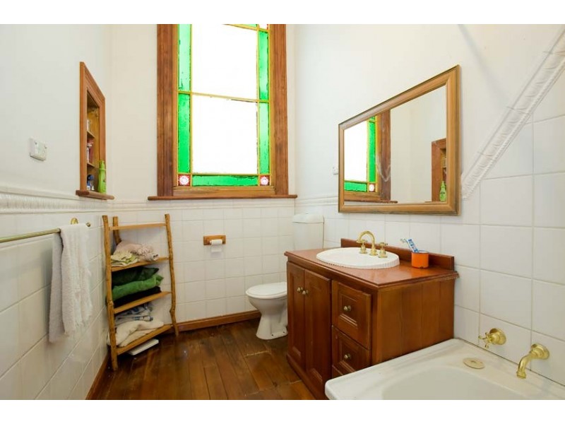 1 Peel Street, Newport VIC 3015