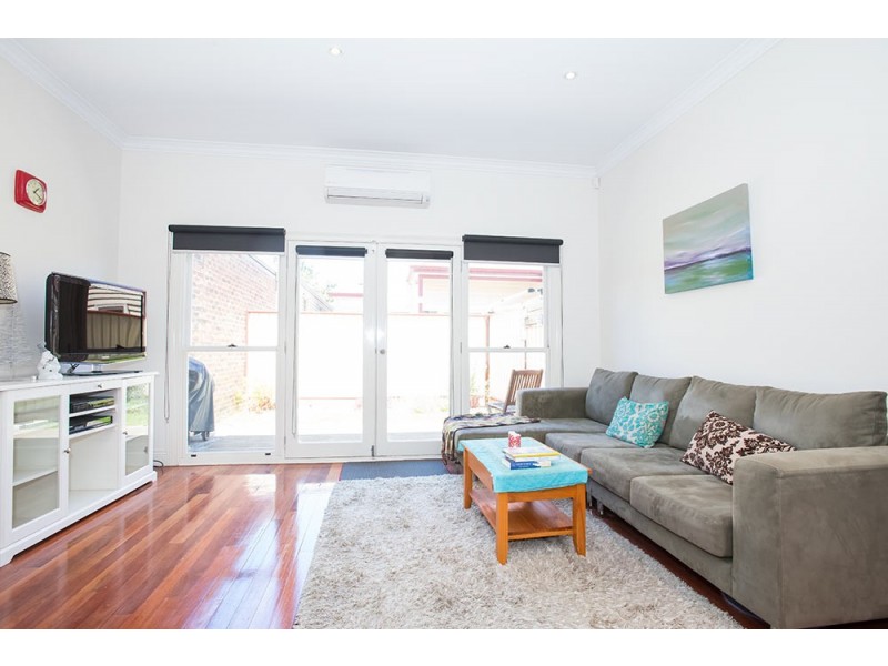 1/22 Emma Street, Seddon VIC 3011