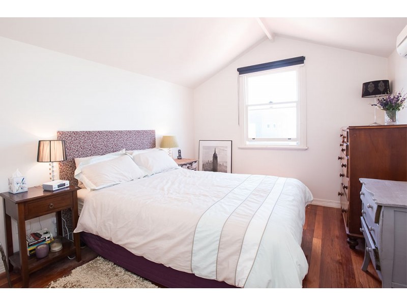 1/22 Emma Street, Seddon VIC 3011