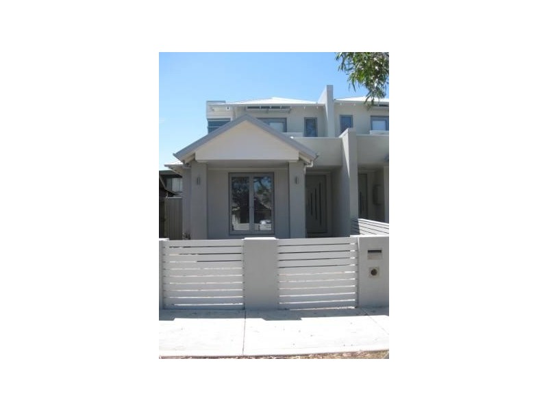 56 Mirls Street, Newport VIC 3015