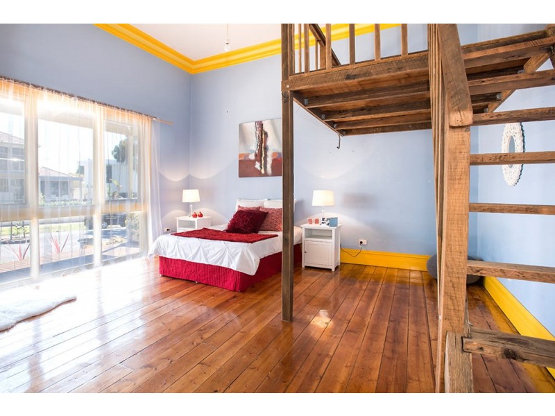 1 Peel Street, Newport VIC 3015