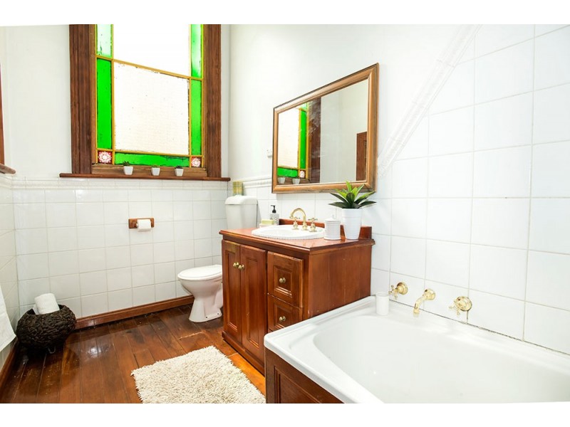 1 Peel Street, Newport VIC 3015