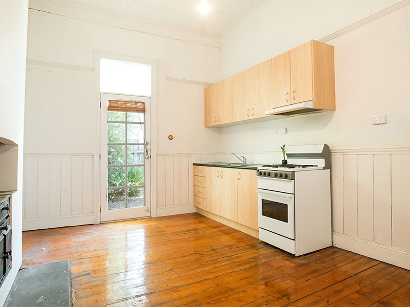 94 Commercial Road, Footscray VIC 3011