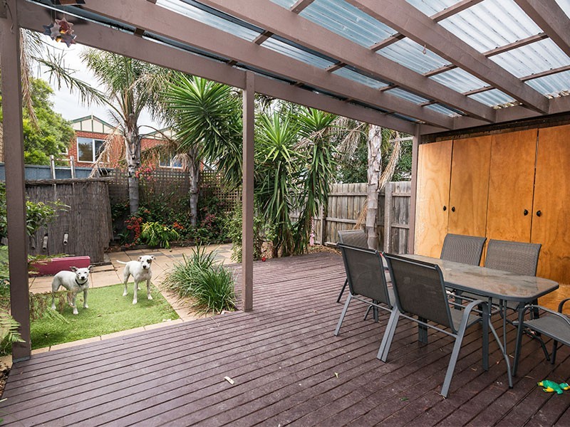 1/45 Kingsville Street, Kingsville VIC 3012