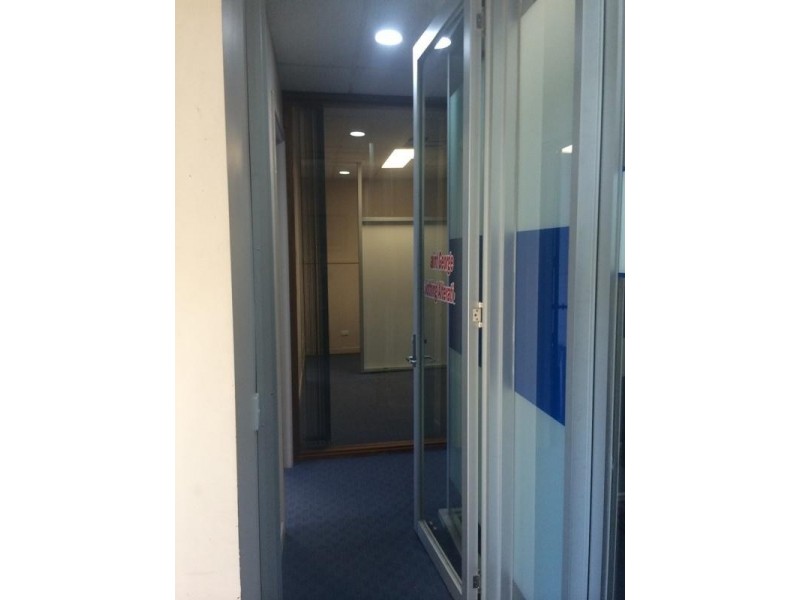 100 Douglas Pde, Williamstown VIC 3016