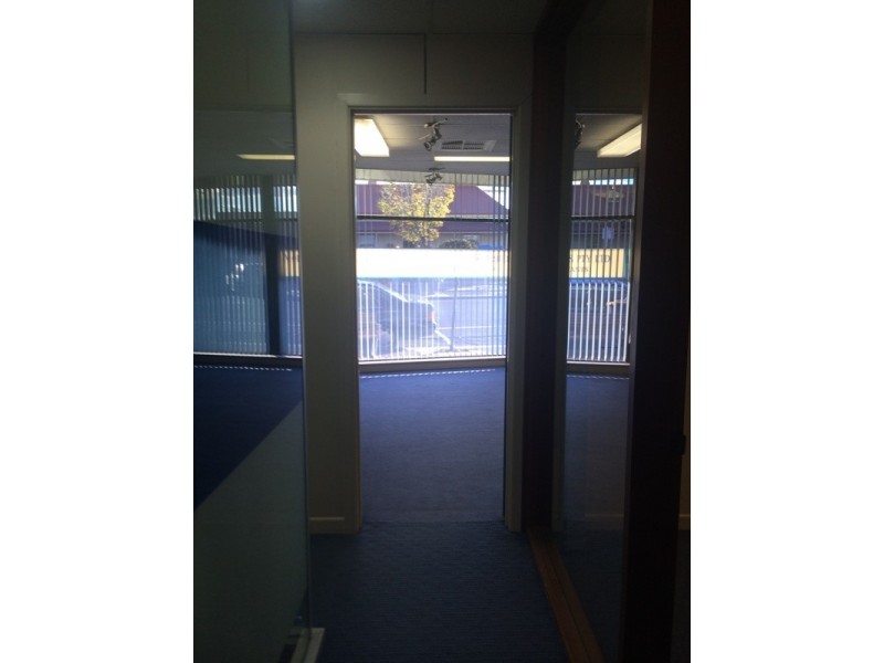 100 Douglas Pde, Williamstown VIC 3016