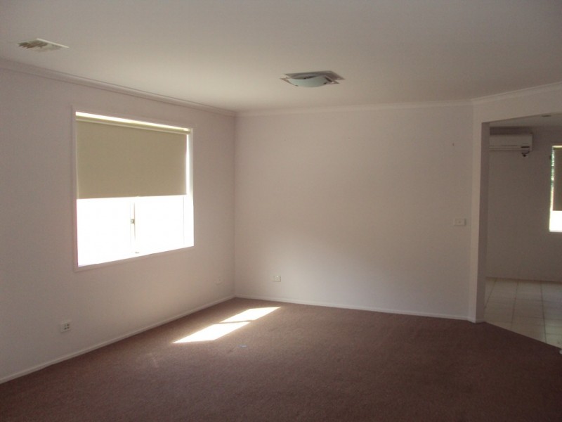 21 Chifley Circuit, Burnside Heights VIC 3023