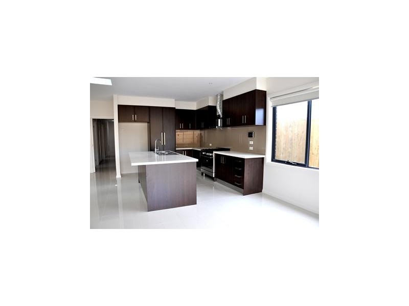 90 First Avenue, Altona North VIC 3025