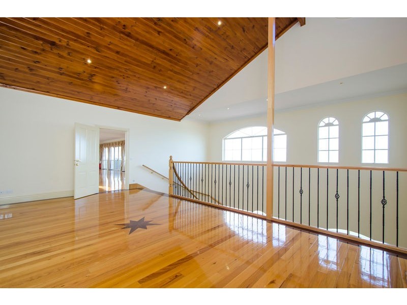 170 Vineyard Road, Sunbury VIC 3429