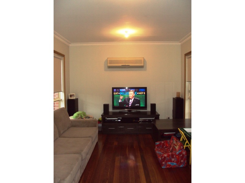 2/29 Dongola Road, West Footscray VIC 3012