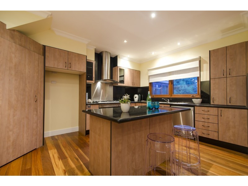 11 Berty Street, Newport VIC 3015