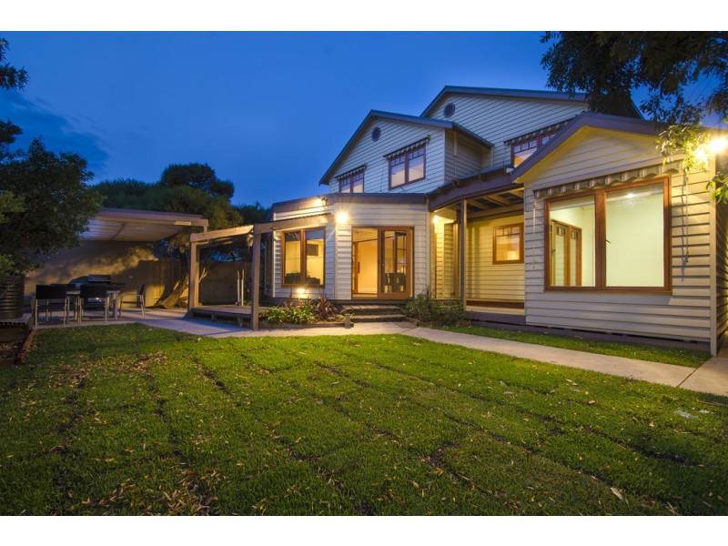 11 Berty Street, Newport VIC 3015