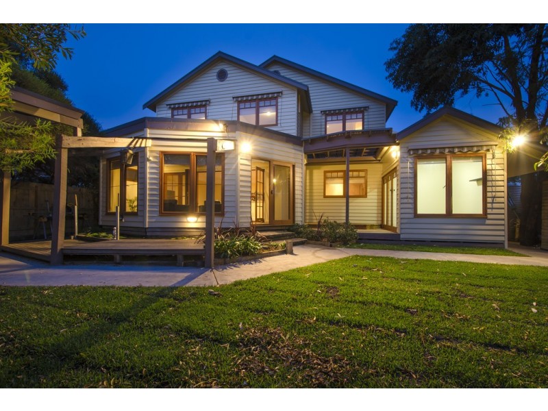 11 Berty Street, Newport VIC 3015