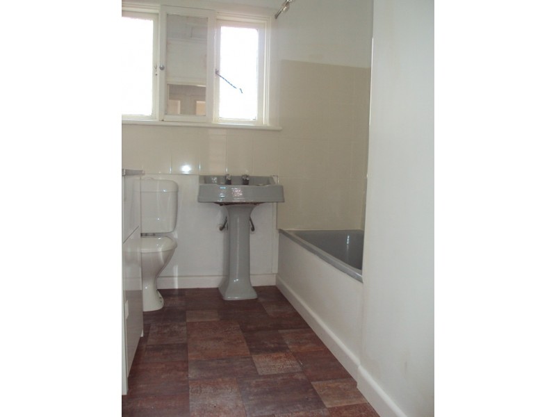 2/19 Macdonald Street, Altona North VIC 3025