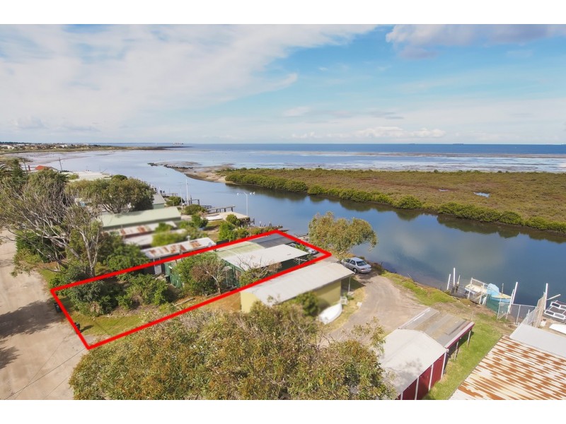 19-20 Gray Reserve Road, Williamstown VIC 3016