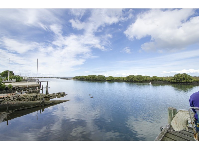 19-20 Gray Reserve Road, Williamstown VIC 3016