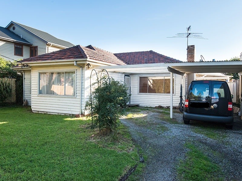 13 Berty Street, Newport VIC 3015