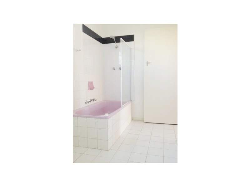 4/23 Steet Street, Footscray VIC 3011