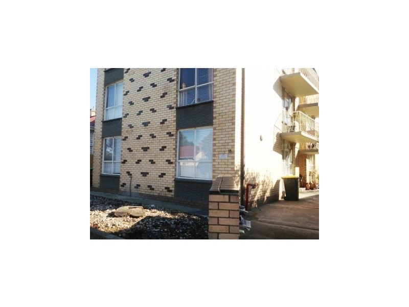 1/18 Station Road, Williamstown VIC 3016