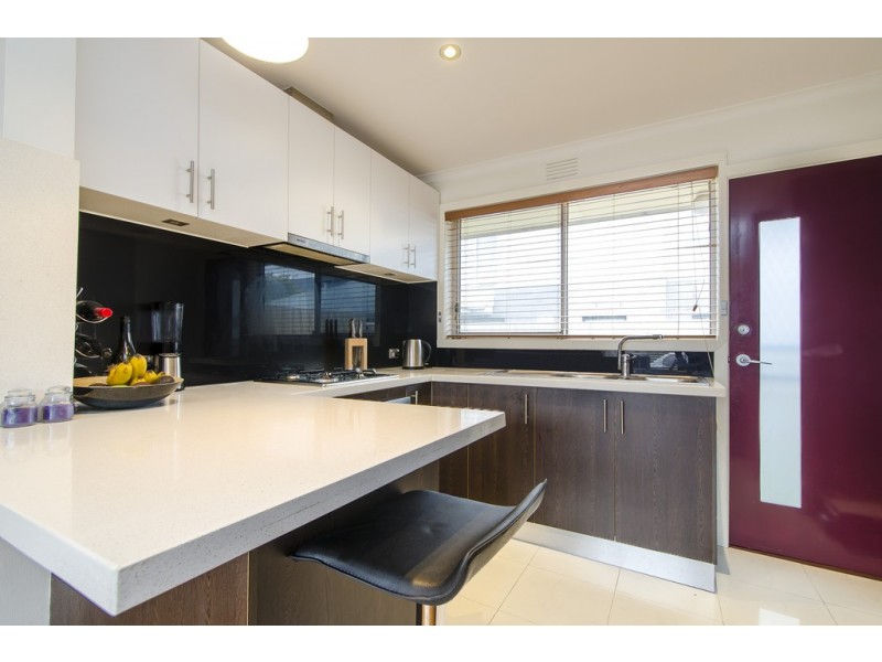 3/93 Blackshaws Road, Newport VIC 3015